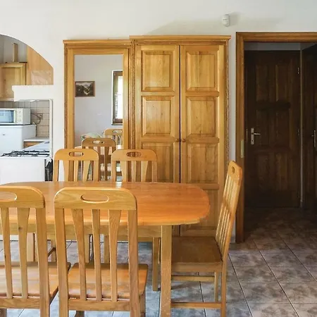 Amazing In W/ Wifi And 2 Bedrooms Apartmán Kehidakustány